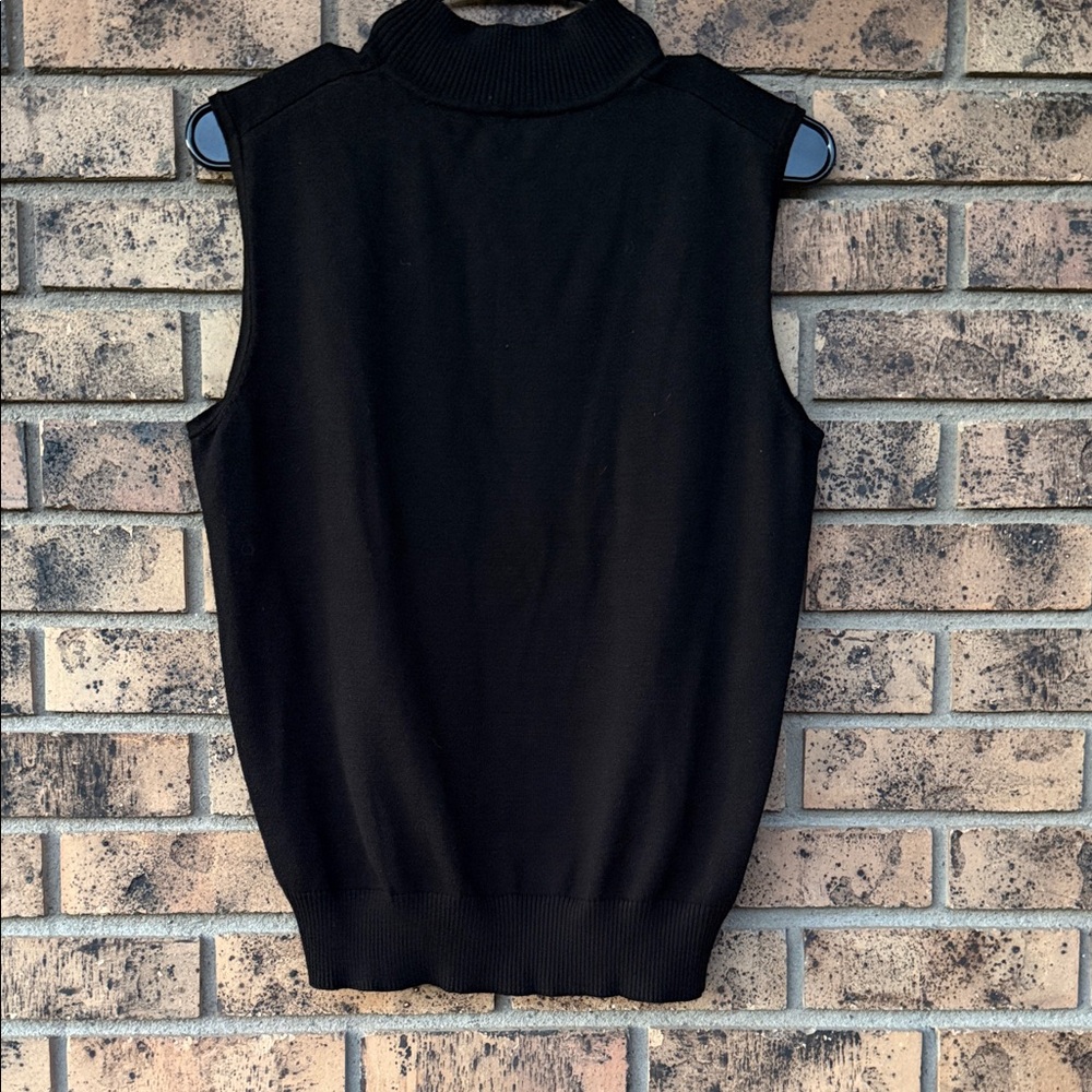 Black Sleeveless Turtleneck Sweater Vest - Picture 4 of 12